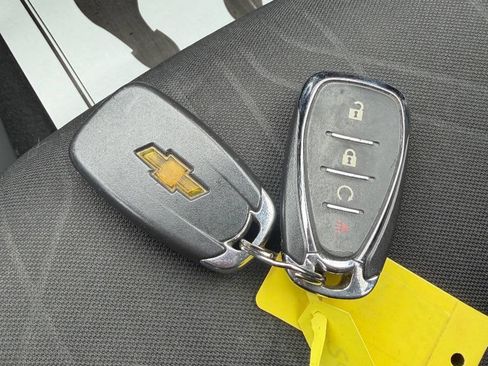 Used 2018 Chevrolet Trax LT w/ LT Convenience Package image 28