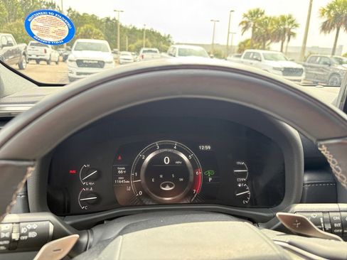 Used 2024 Lexus LX 600 4WD w/ Appearance Package image 17