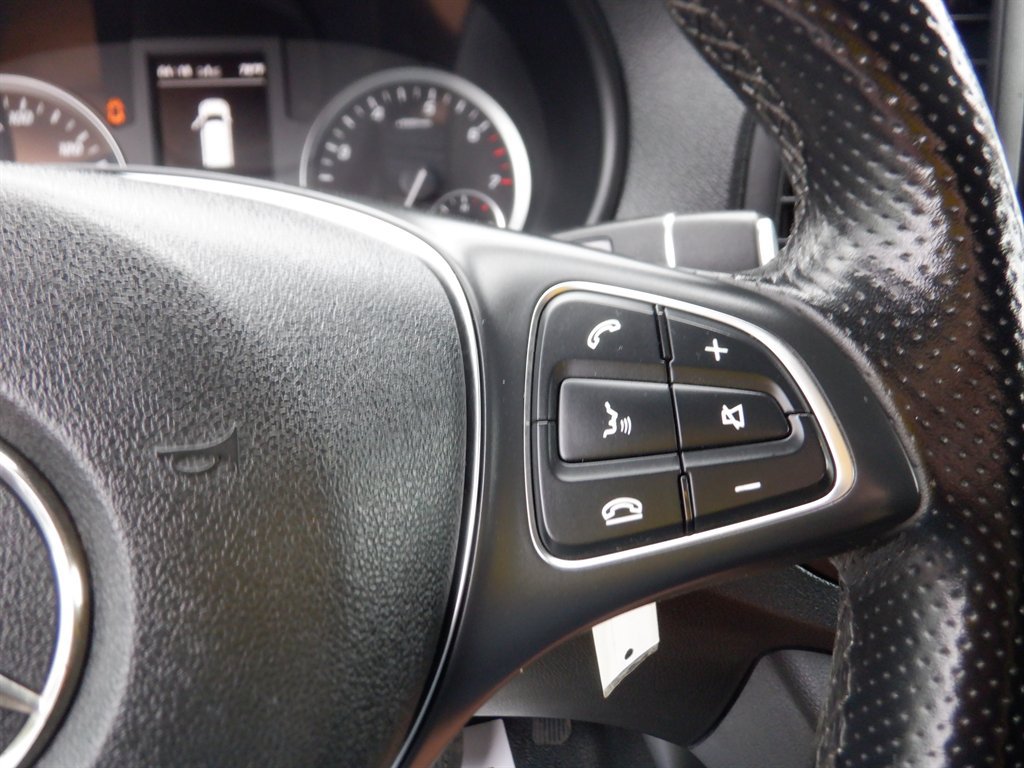 Used 2022 Mercedes-Benz Metris image 16