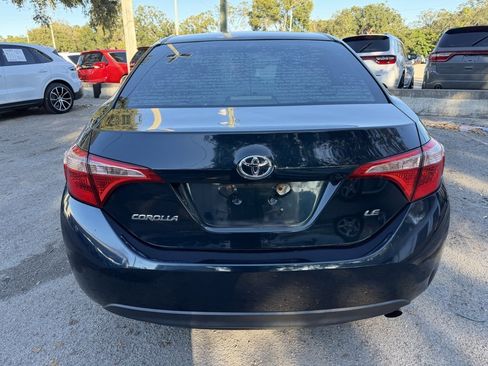 Used 2018 Toyota Corolla LE image 5