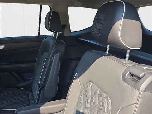 New 2026 Volkswagen Atlas SEL Premium R-Line image 16