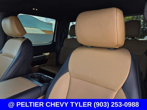 Used 2024 Ford F250 Lariat w/ Lariat Ultimate Package AWD/4WD image 37