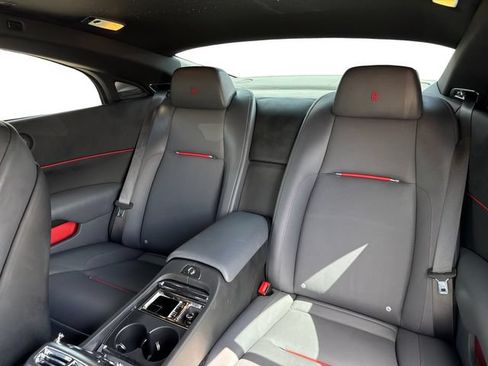 Used 2016 Rolls-Royce Wraith RWD image 10
