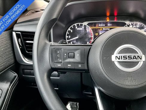 Used 2021 Nissan Rogue SV FWD image 24