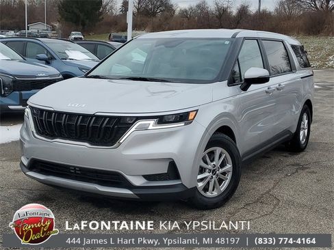 Certified 2023 Kia Carnival LX image 32