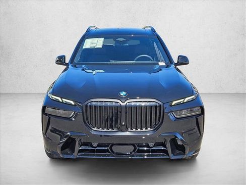 New 2027 BMW X7 xDrive40i w/ M Sport Package AWD/4WD image 6