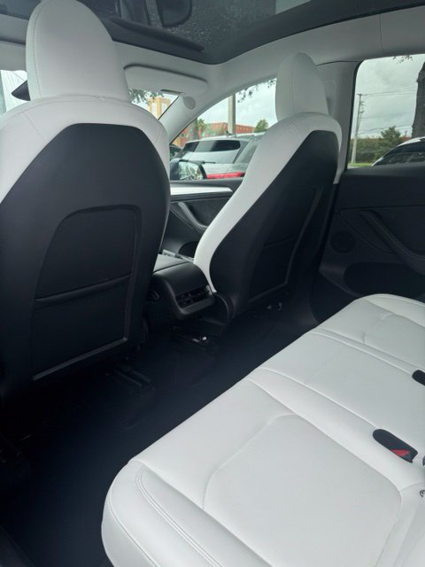 Used 2023 Tesla Model Y Long Range AWD/4WD image 8
