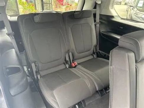 Used 2023 Jeep Grand Cherokee L Laredo w/ Luxury Tech Group I image 10