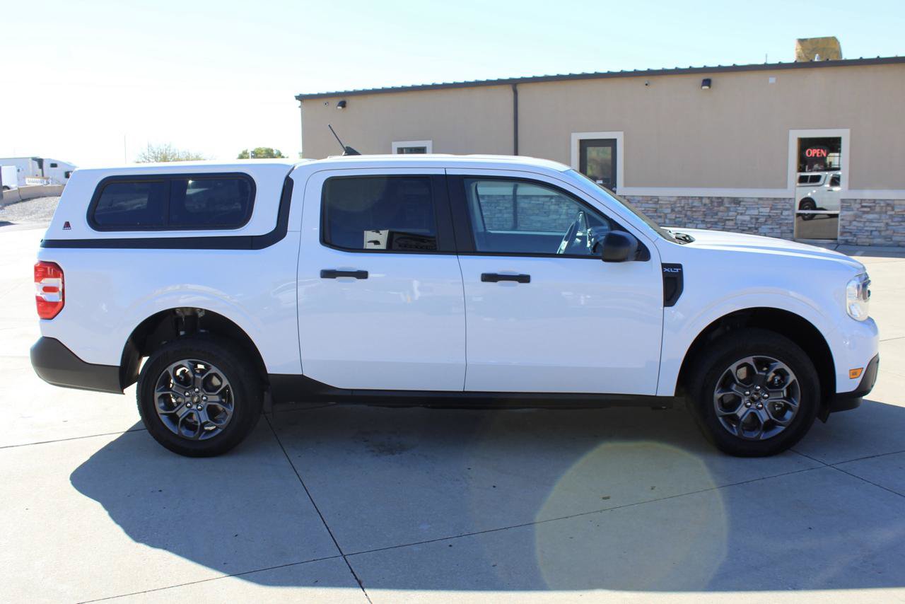 Used 2023 Ford Maverick XLT FWD image 6