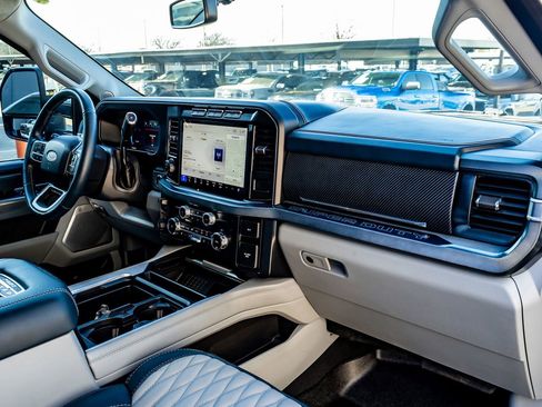 Used 2024 Ford F250 Limited w/ FX4 Off-Road Package image 15