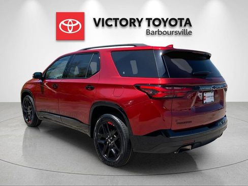 Used 2022 Chevrolet Traverse Premier w/ Redline Edition image 3