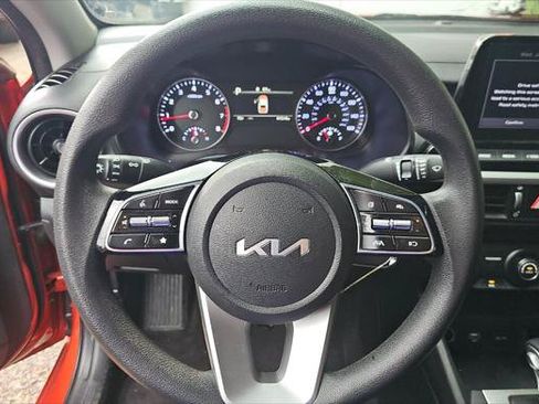 Used 2023 Kia Forte LXS w/ LXS Technology Package FWD image 11