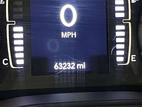 Used 2020 Jeep Cherokee Latitude Plus image 41