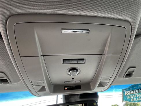 Used 2017 Chevrolet Tahoe LT image 9