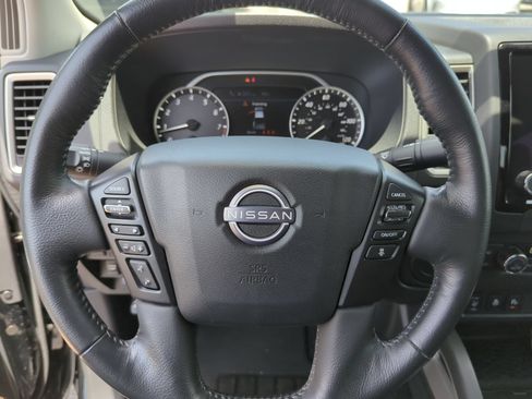 Used 2024 Nissan Frontier SL w/ Technology Package RWD image 32
