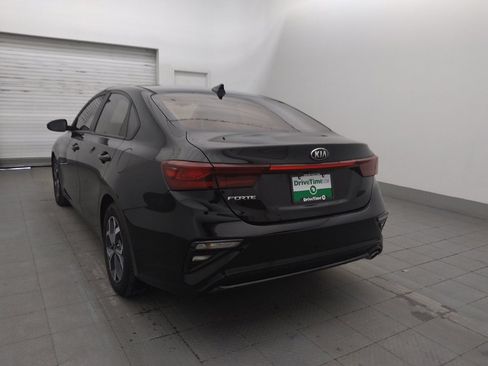 Used 2021 Kia Forte LXS FWD image 5