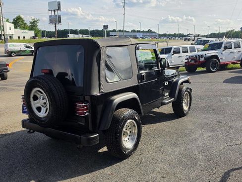 Used 2006 Jeep Wrangler X AWD/4WD image 4