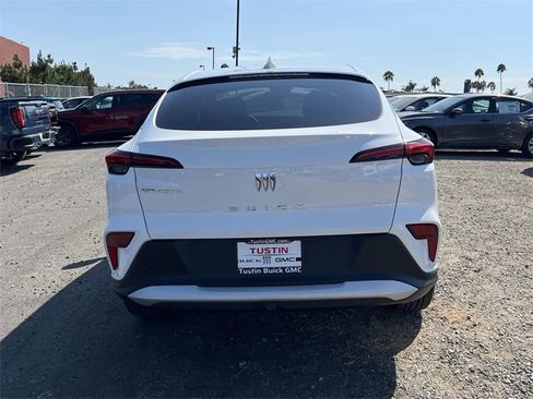 New 2026 Buick Envista Preferred image 4