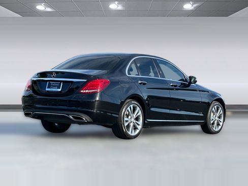 Used 2016 Mercedes-Benz C 350e Sedan image 8