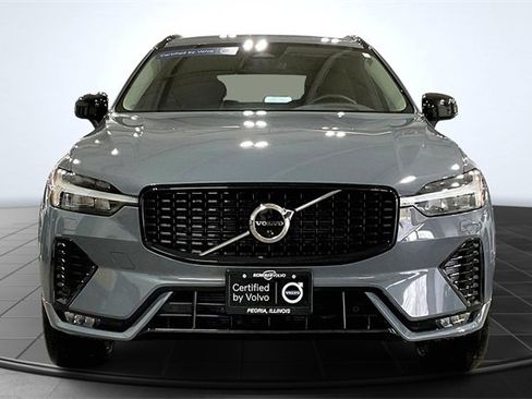 Certified 2023 Volvo XC60 B5 Plus w/ Climate Package image 3
