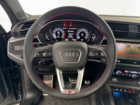 Used 2025 Audi Q3 2.0T Premium Plus w/ Premium Plus Package AWD/4WD image 10