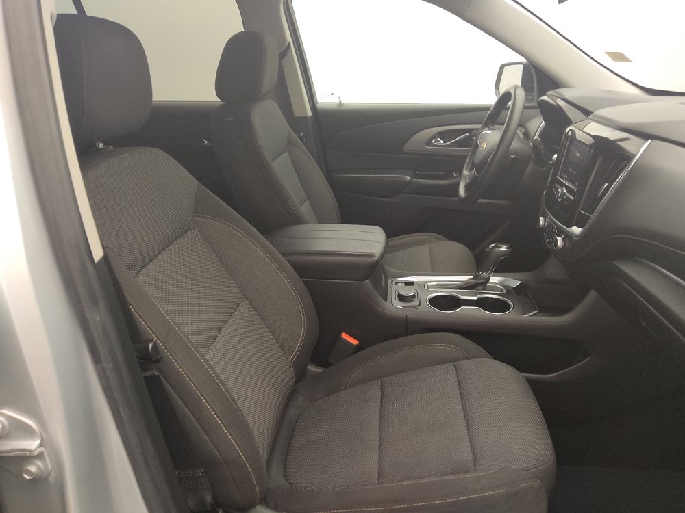Used 2020 Chevrolet Traverse LS FWD image 21