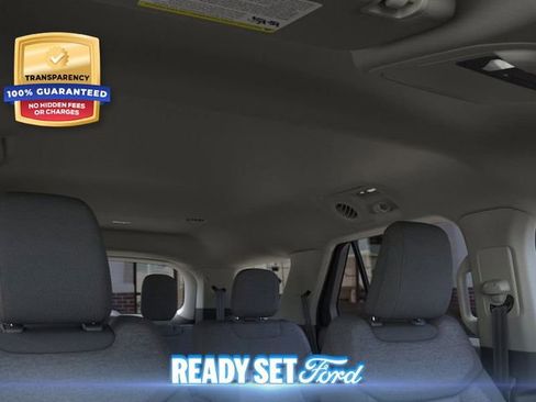 New 2025 Ford Explorer Active image 22