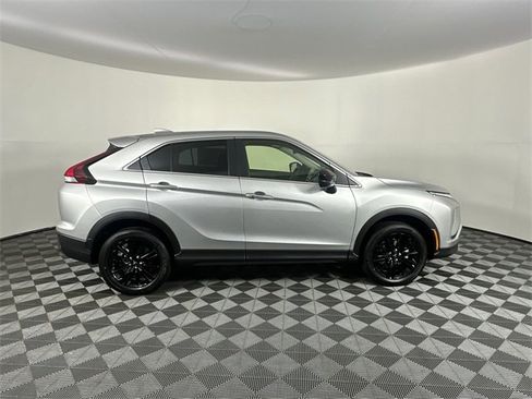 New 2025 Mitsubishi Eclipse Cross LE image 5