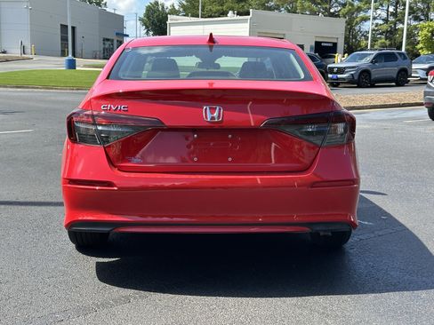 Used 2025 Honda Civic LX image 10
