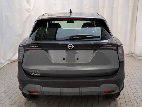 New 2026 Nissan Kicks S image 5