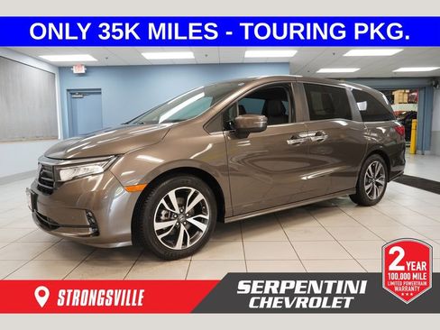 Used 2021 Honda Odyssey Touring image 1