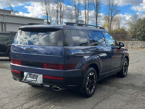 Used 2025 Hyundai Santa Fe Calligraphy image 2