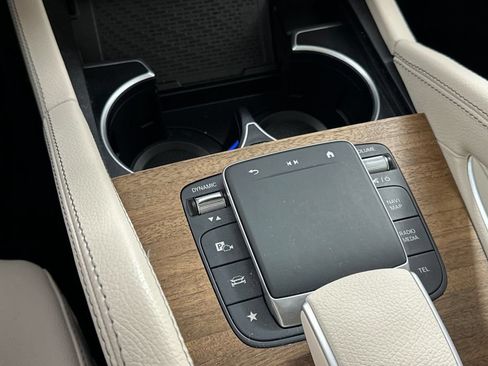 Certified 2024 Mercedes-Benz GLE 450 4MATIC image 36