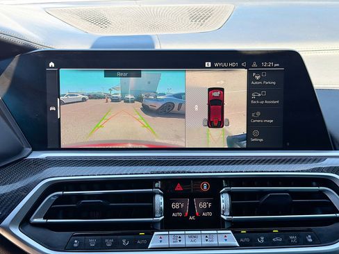 Used 2021 BMW X6 M50i w/ Executive Package image 34