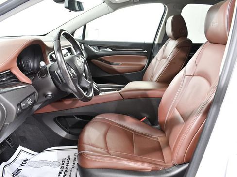 Used 2019 Buick Enclave Avenir AWD/4WD image 6