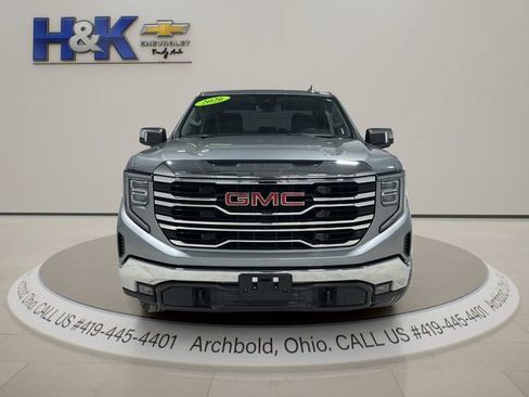 Used 2026 GMC Sierra 1500 SLT AWD/4WD image 2