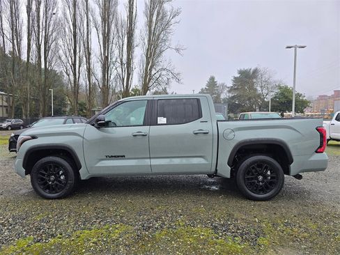 New 2026 Toyota Tundra Limited image 4