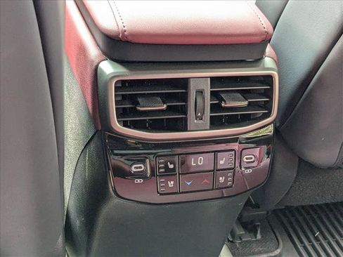 Used 2023 Lexus RX 500h F Sport image 17