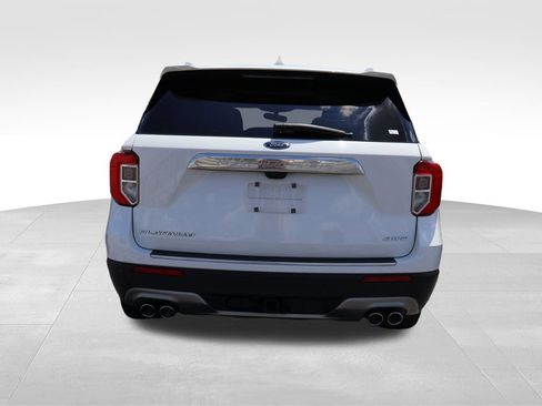 Used 2023 Ford Explorer Platinum AWD/4WD image 19