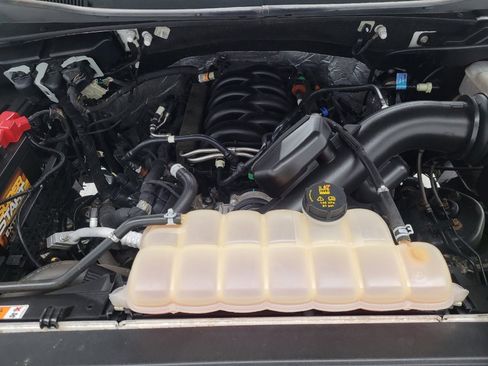Used 2018 Ford F150 XL w/ Equipment Group 101A Mid AWD/4WD image 30