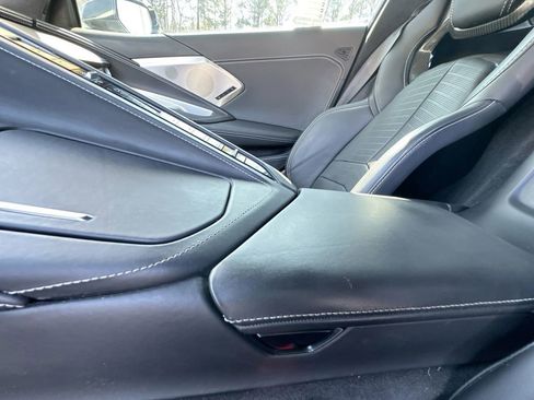 Used 2024 Chevrolet Corvette Stingray Premium Cpe w/ Z51 Performance Package image 24