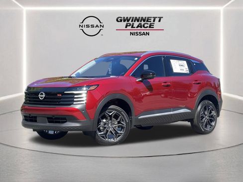 New 2026 Nissan Kicks SR FWD image 1