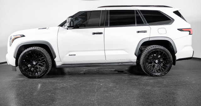 Used 2023 Toyota Sequoia Limited w/ Tow Technology Package RWD image 13