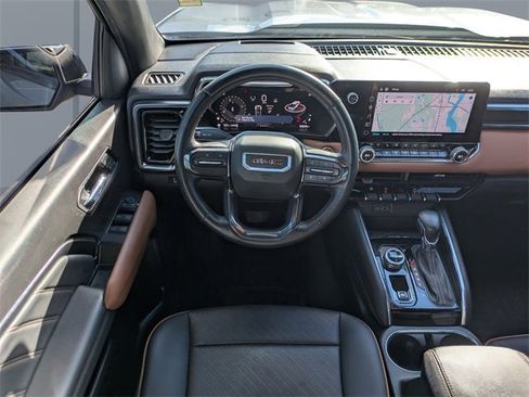 Used 2024 GMC Canyon AT4 w/ AT4 Premium Package image 16