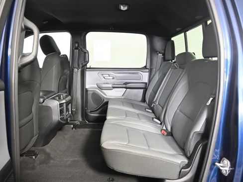 Used 2022 RAM 1500 Big Horn AWD/4WD image 19