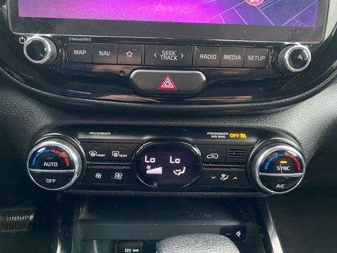 Used 2024 Kia Soul S FWD image 22