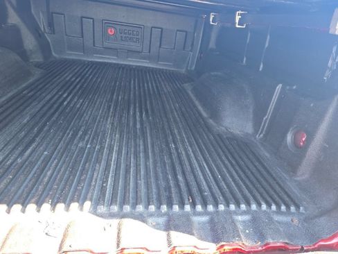 Used 2015 Chevrolet Colorado Z71 AWD/4WD image 38