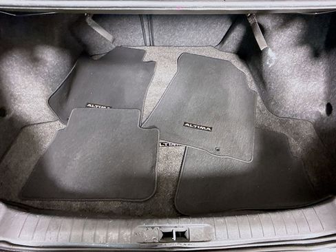 Used 2013 Nissan Altima 2.5 SL w/ Technology Pkg FWD image 29