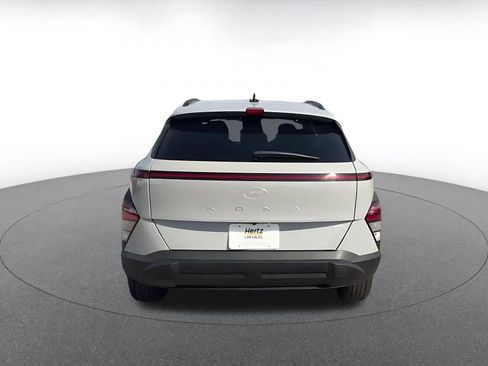 Used 2025 Hyundai Kona SEL image 11