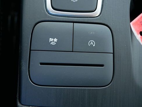 Used 2025 Ford Escape ST-Line image 26